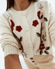 Cardigan bordado