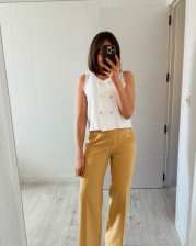 Pantalón amarillo